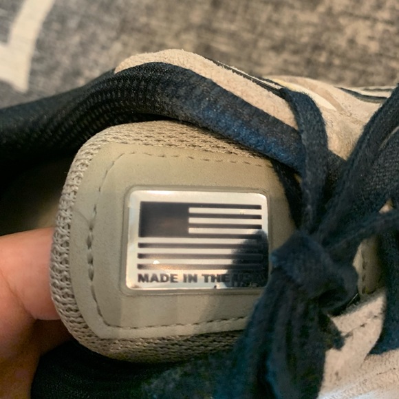 New Balance 990v5 grey/navy blue - size 8.5M - Picture 4 of 7